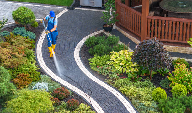 Why Choose Our Certified Pressure Washing Experts for Your Project Needs in Princeton, IL?